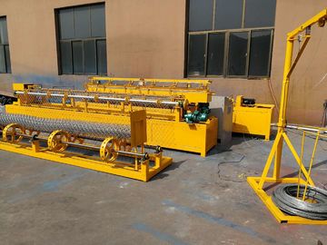 Fully Auto Diamond Size Mesh Making Machine For Galvanized Wire